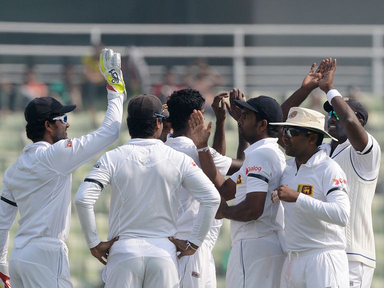 Sri Lanka celebrate wicket of Bangladesh's Nasir Hossain