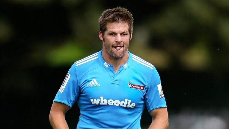 Richie McCaw: Knew England would engage the All Blacks in a physical contest
