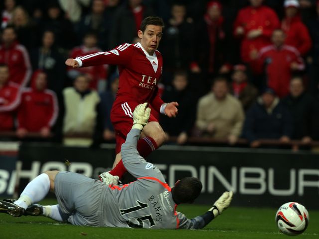 Peter Pawlett scores Aberdeen's second goal