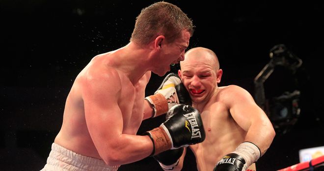 Gavin Rees (R): Lost a close decision to Gary Buckland in February