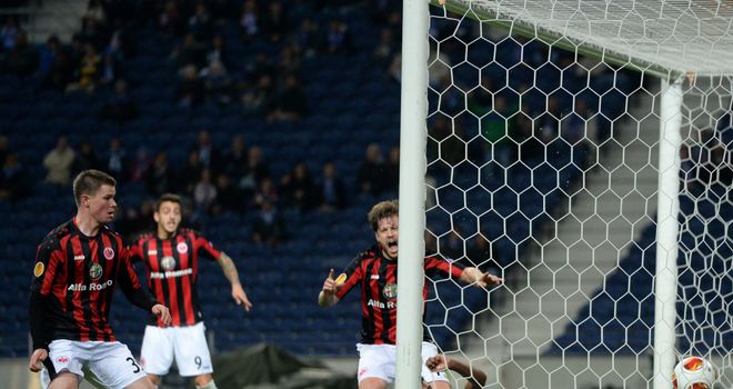 Eintracht Frankfurt: Celebrate their equaliser against Porto