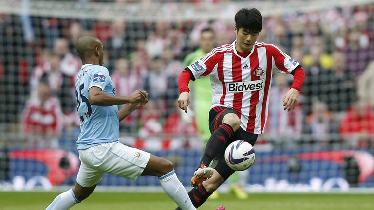 Ki Sung-Yueng: Spent the 2013/14 campaign on loan at Sunderland