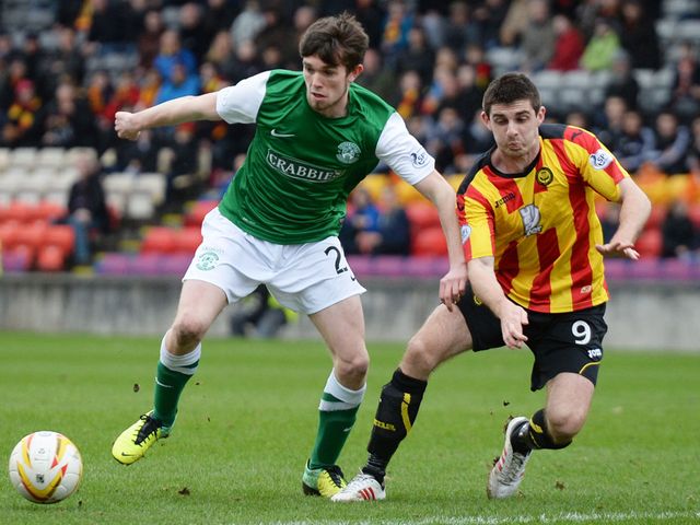 Sam Stanton holds off Kris Doolan