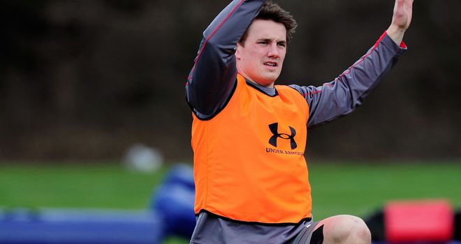 Jonathan Davies during Wales training