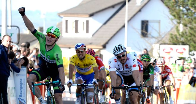 Moreno Hofland celebrates his sprint victory on stage two of Paris-Nice