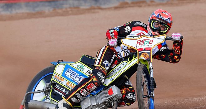 Simon Stead: Crucial win in Heat 14 (Picture credit Steve Dixon Photography)