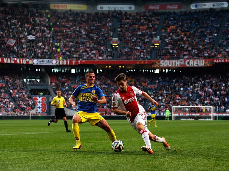 Joel Veltman of Ajax and Paco Van Moorsel of Cambuur