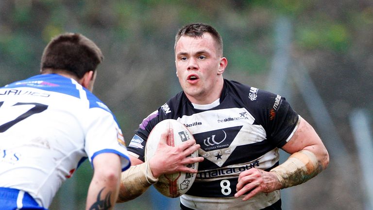 Eamon O'Carroll: Extended his stay at Widnes for another two years