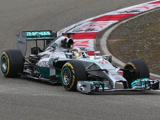 Lewis Hamilton en route to a comfortable win in China