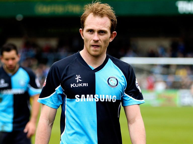 Stuart Lewis: Sticking with Wycombe