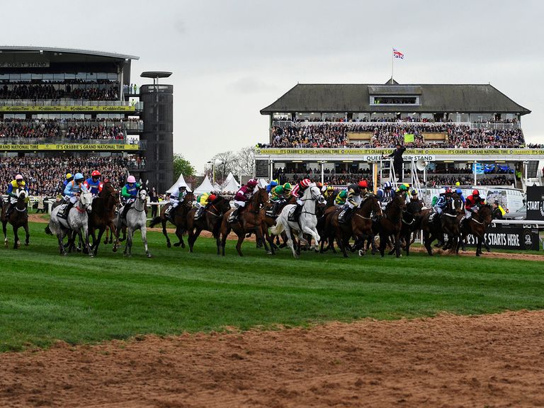 http://e1.365dm.com/14/04/768x576/starter-waves-his-flag-to-signal-flase-start-crabbies-grand-national_3115311.jpg?20140405194622