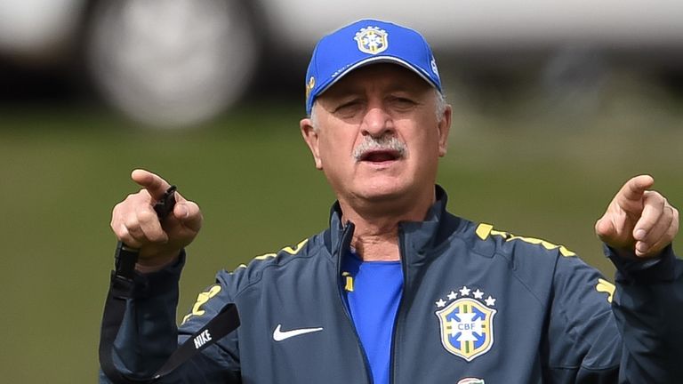 Luiz Felipe Scolari: Staying with the Brazil team despite the death of his nephew