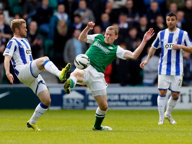 Tim Clancy and Ross Barbour tangle