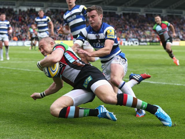 Mike Brown goes in for a Harlequins try