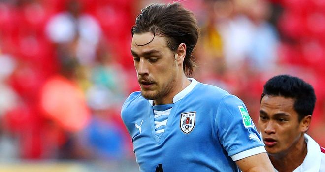 Sebastian Coates: On the verge of completing a one-year loan deal to the Stadium of Light