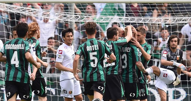 Sassuolo celebrate Antonio Floro Flores' opener