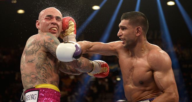 Amir Khan (R): Was back on top form against Luis Collazo