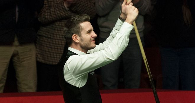 Mark Selby celebrates his 17-15 semi-final victory over Neil Robertson
