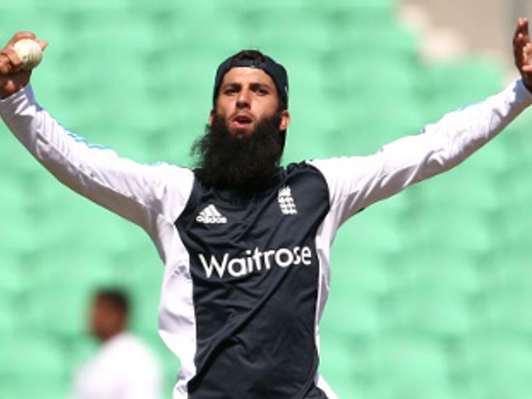 Moeen Ali: Not looking to replace Graeme Swann