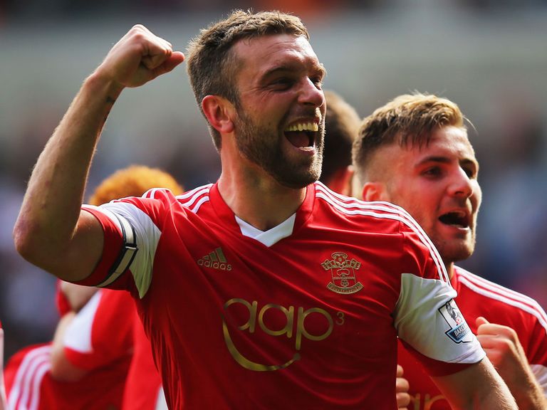 Rickie Lambert: Move to Liverpool completed