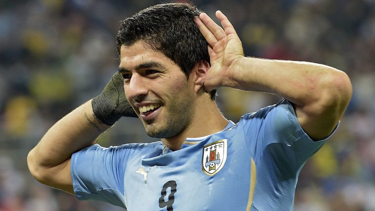 Luis Suarez: Described as 'humble' by Barcelona sporting director