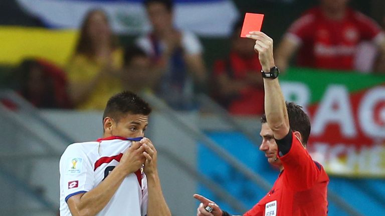 Oscar Duarte: Picked up two yellow cards