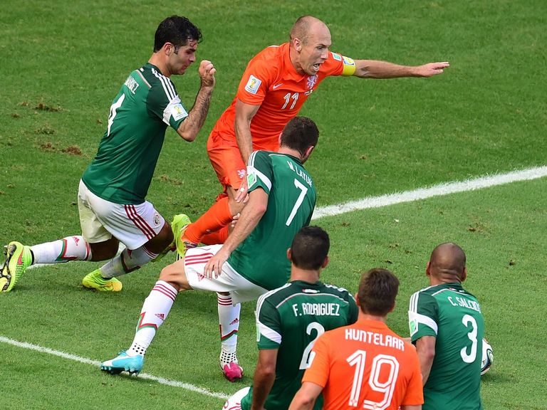 Arjen Robben: Will face no FIFA action for diving comments