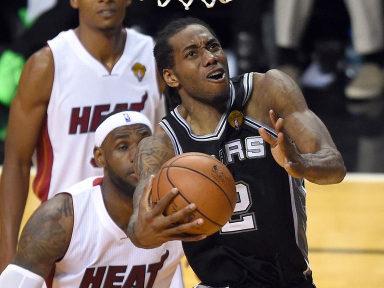 Kawhi Leonard: Scored 20 points and 14 rebounds