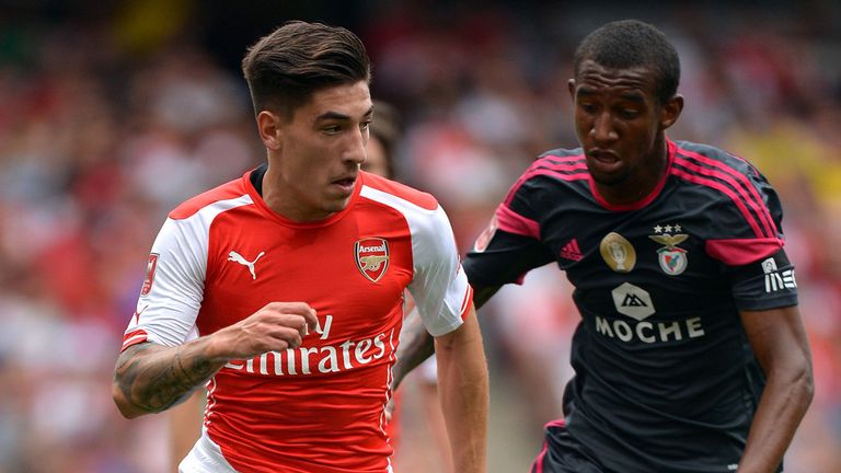 Bellerin: Chased by Anderson Talisca