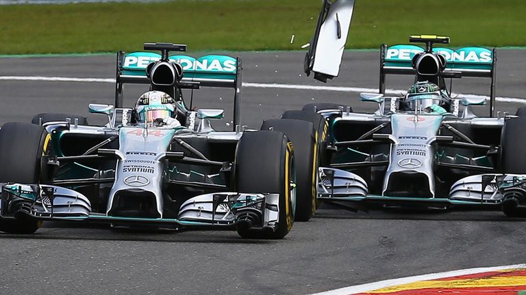 Nico-Rosberg-Lewis-Hamilton_3195016.jpg?