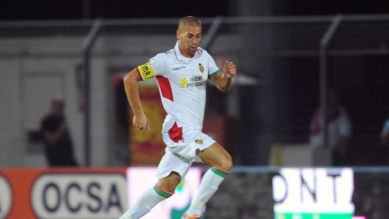 Mirco Antenucci: Signed a two-year deal with Leeds United