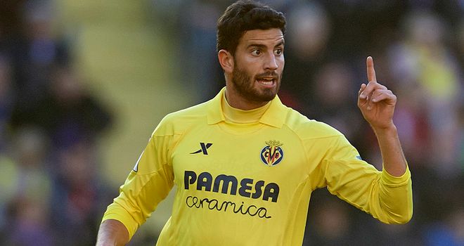 Mateo Musacchio: Villarreal defender is a Tottenham target