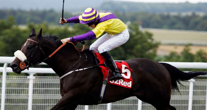 Barnet Fair wins the first under Cam Hardie
