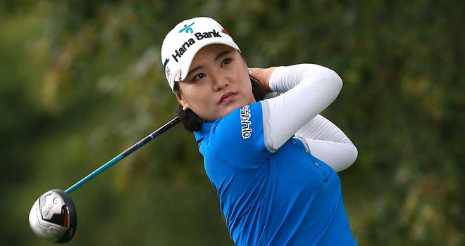 So Yeon Ryu: Leads by five in London