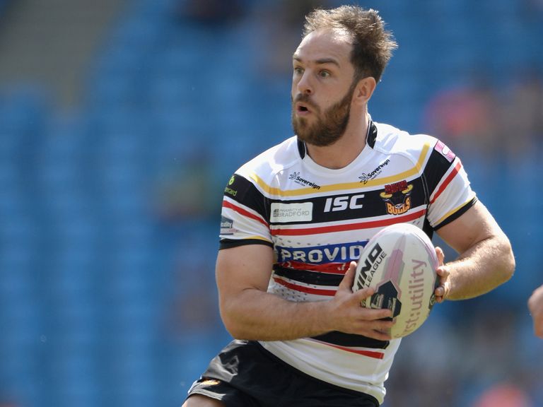 Luke Gale: Off to Castleford the the 2015 and 2016 seasons