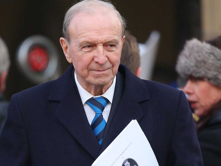 Jimmy Armfield: Praised a 'consummate pro'