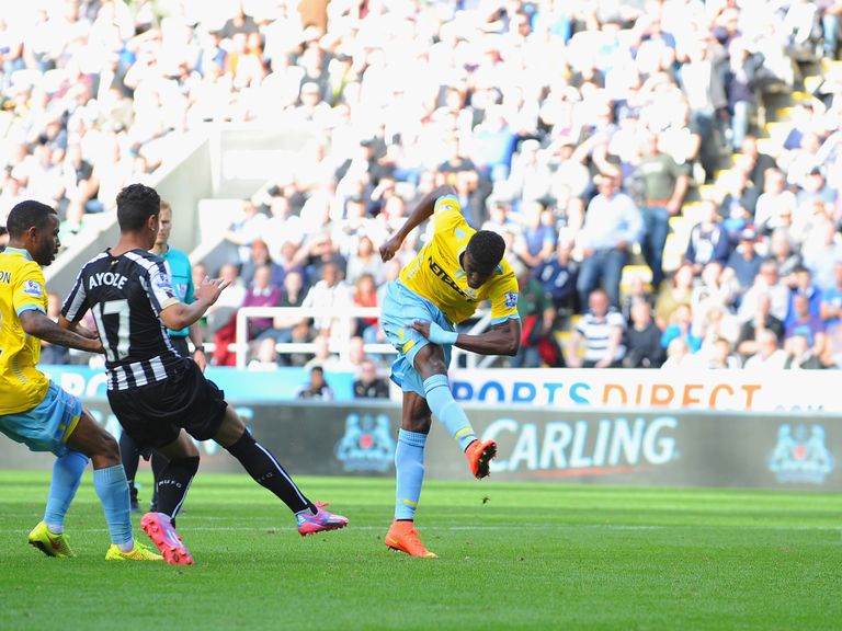 Wilfried Zaha scored late on to make it 3-3