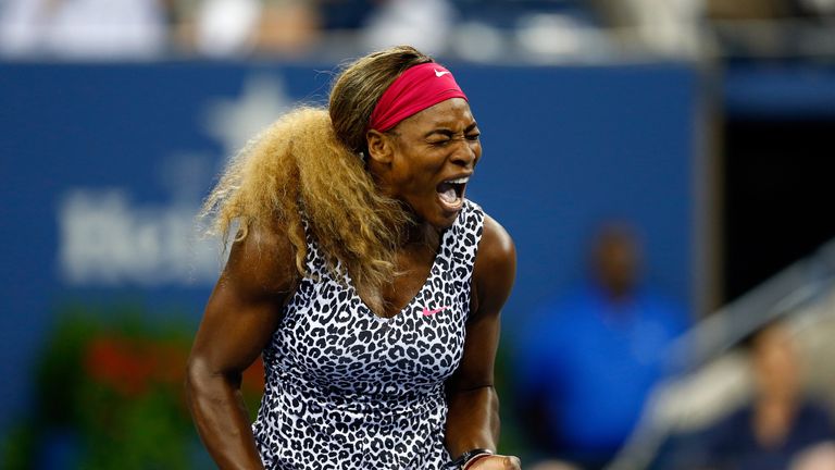 Serena Williams saw off Flavia Pennetta in straight sets