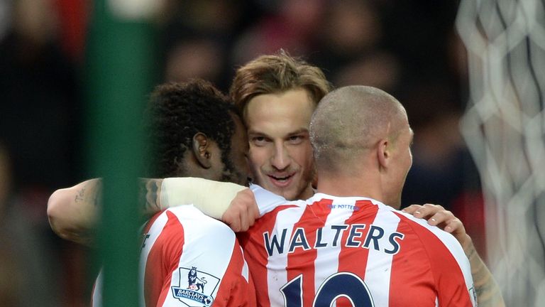 Diouf celebrates Stoke's second with team-mates
