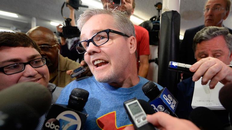 Freddie Roach says Mayweather told him a fight with McGregor would happen