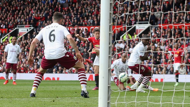 Ander Herrera opened the scoring for Man Utd against Aston Villa