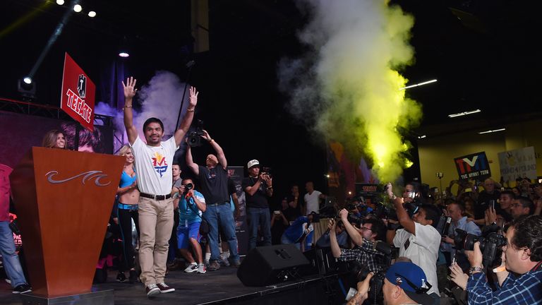 Pacquiao receives his fanfare at the Mandalay Bay Convention Center