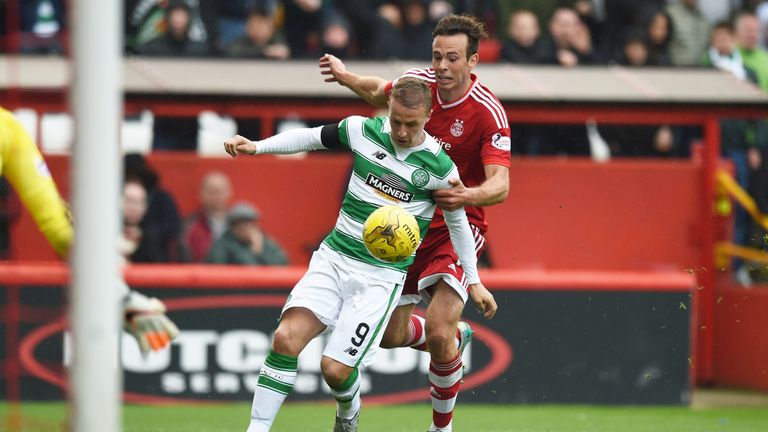 aberdeen-celtic-leigh-griffiths-andrew-considine-brought-down-penalty_3349984.jpg?20150912162153