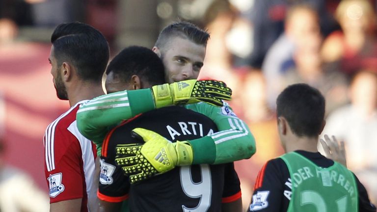 De Gea hugs Anthony Martial after Manchester United's 3-2 win over Southampton