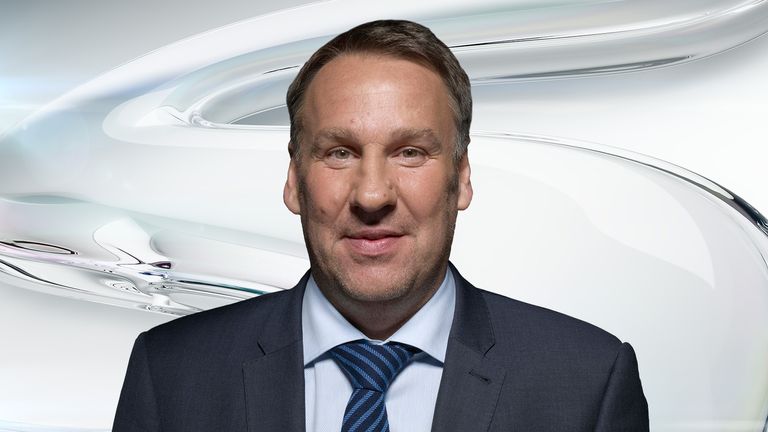 Paul Merson has backed Wayne Rooney to win the PFA Fans' Player of the Month for January