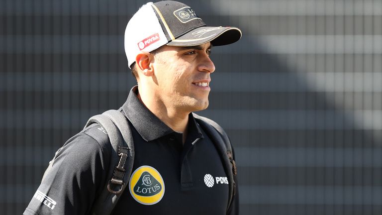 Pastor Maldonado to stay at Lotus for 2016 season