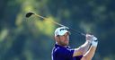 Westwood roars into contention
