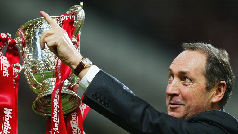Gerard Houllier managed in the Premier League with Liverpool between 1998 and 2004 