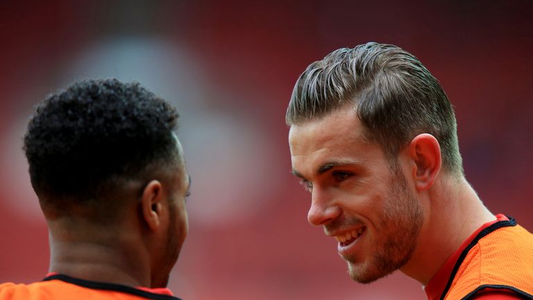Henderson says Sturridge gives Liverpool a fear factor