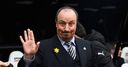 Benitez extends Newcastle stay